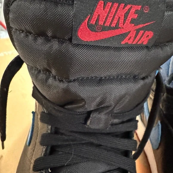 Nike Air Men's Black, Red, and Blue Sneakers - Picture 8 of 16